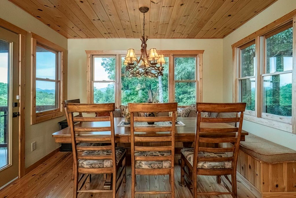 415869 Morganton Residential