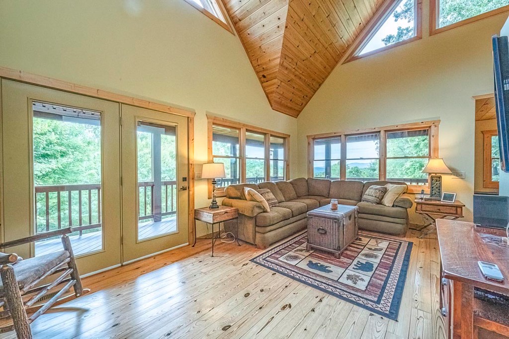 415869 Morganton Residential