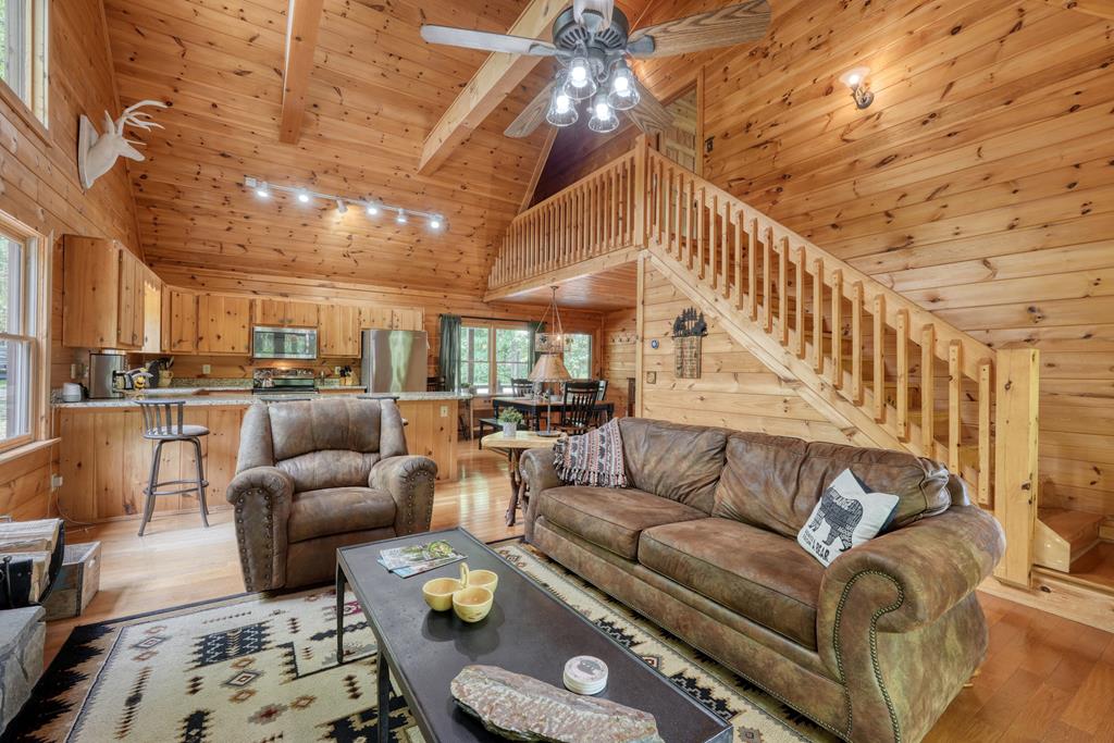 415891 Blue Ridge Residential
