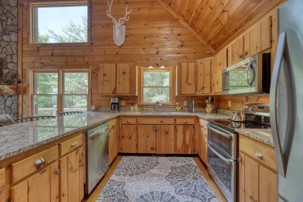 415891 Blue Ridge Residential