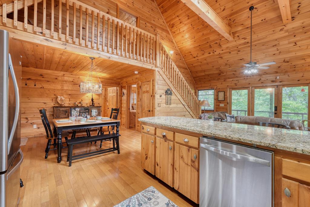 415891 Blue Ridge Residential