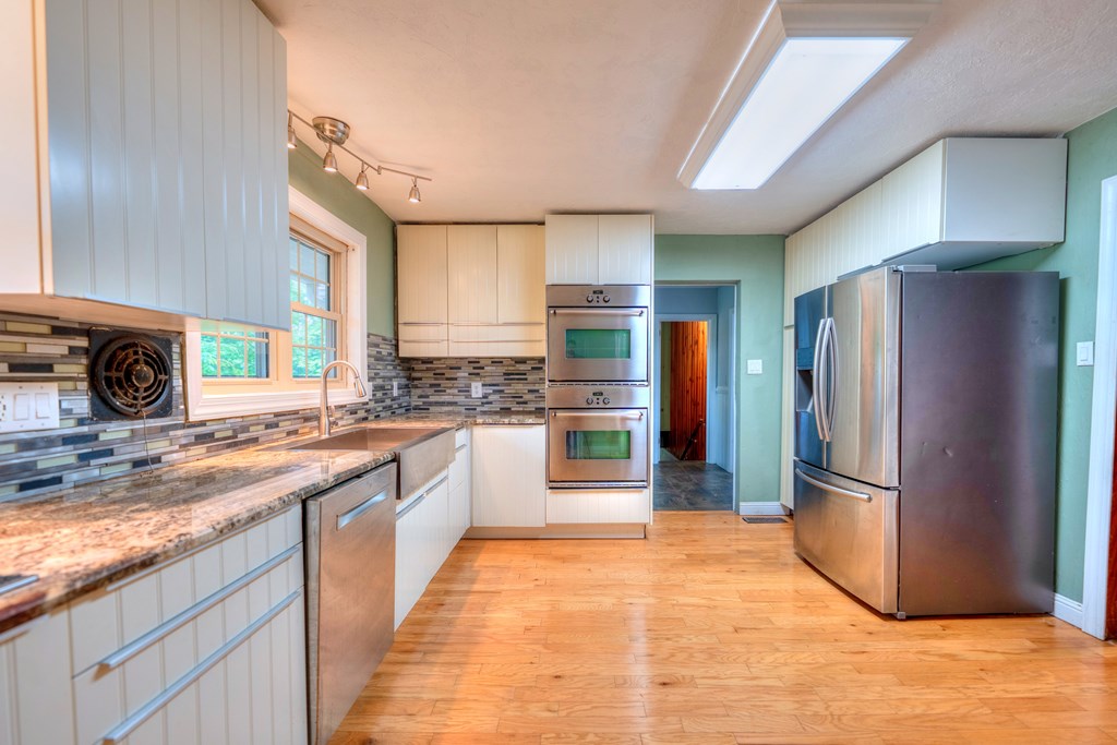 415902 Murphy Residential