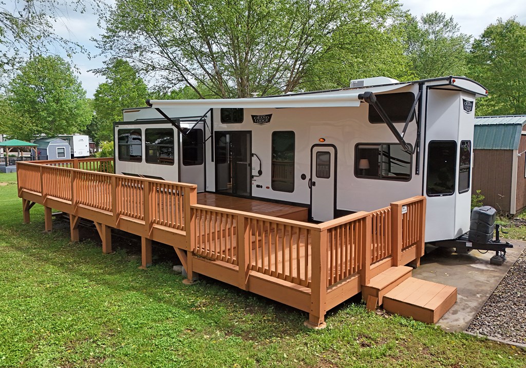 415908 Blairsville Residential