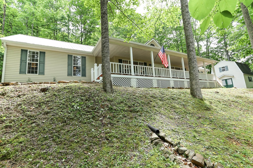 415909 Blairsville Residential