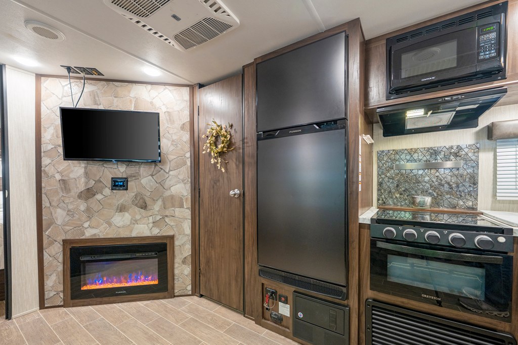 415915 Ellijay Residential