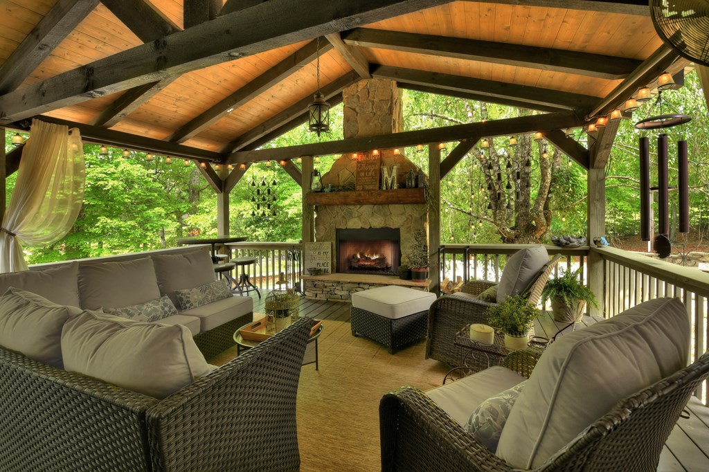 415919 Blue Ridge Residential