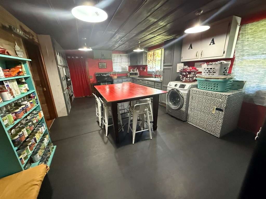 415928 Marble Residential