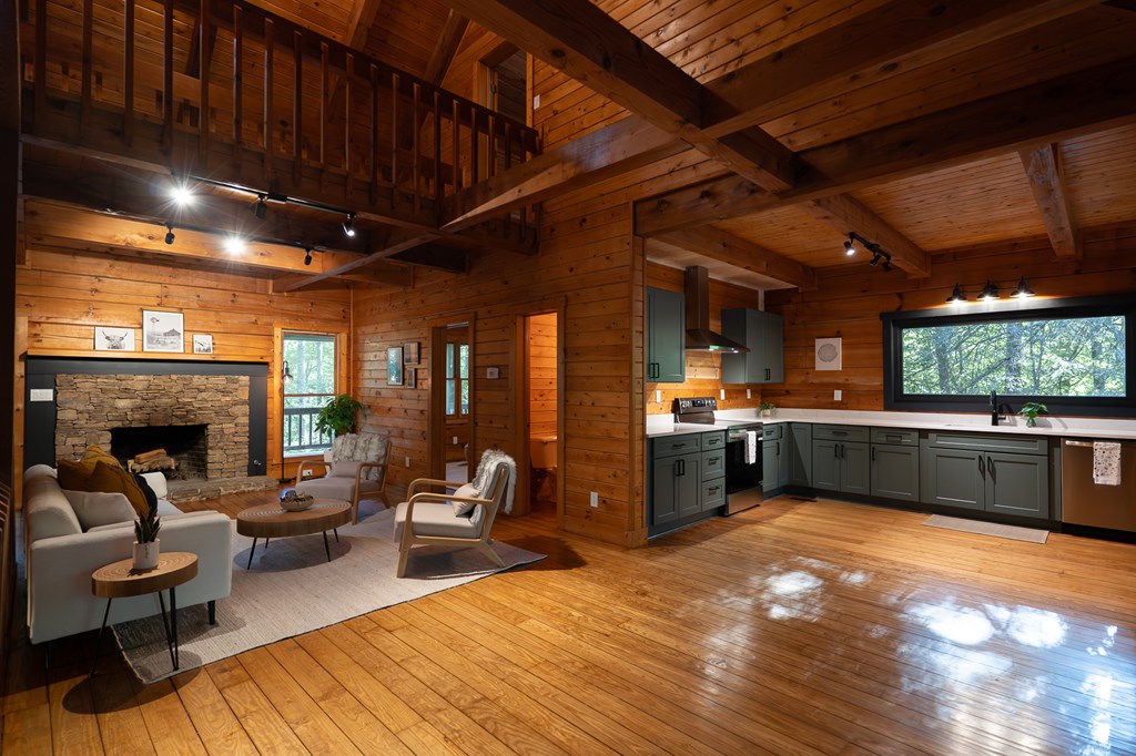 415929 Blue Ridge Residential