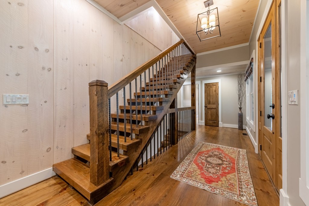 415935 Mineral Bluff Residential