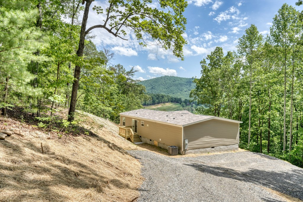 415947 Blairsville Residential
