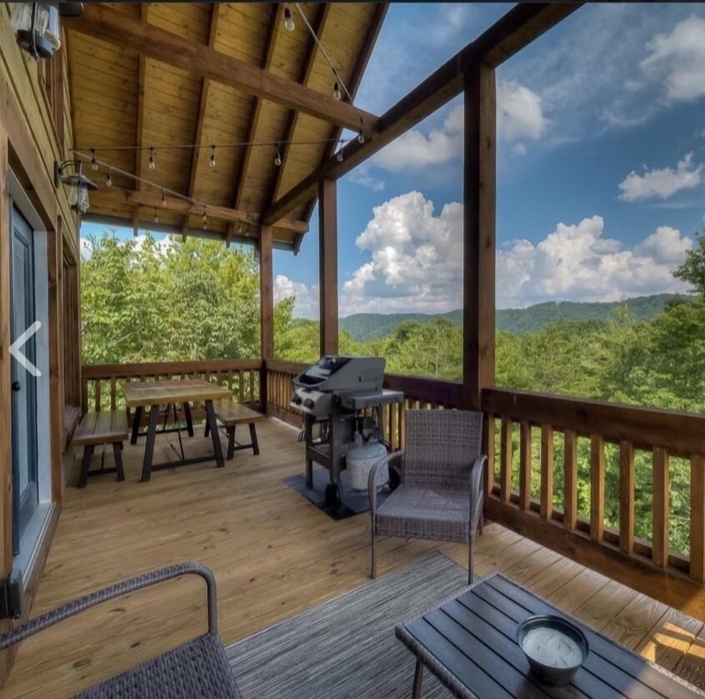 415948 Blue Ridge Residential