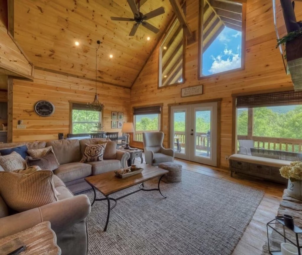 415948 Blue Ridge Residential