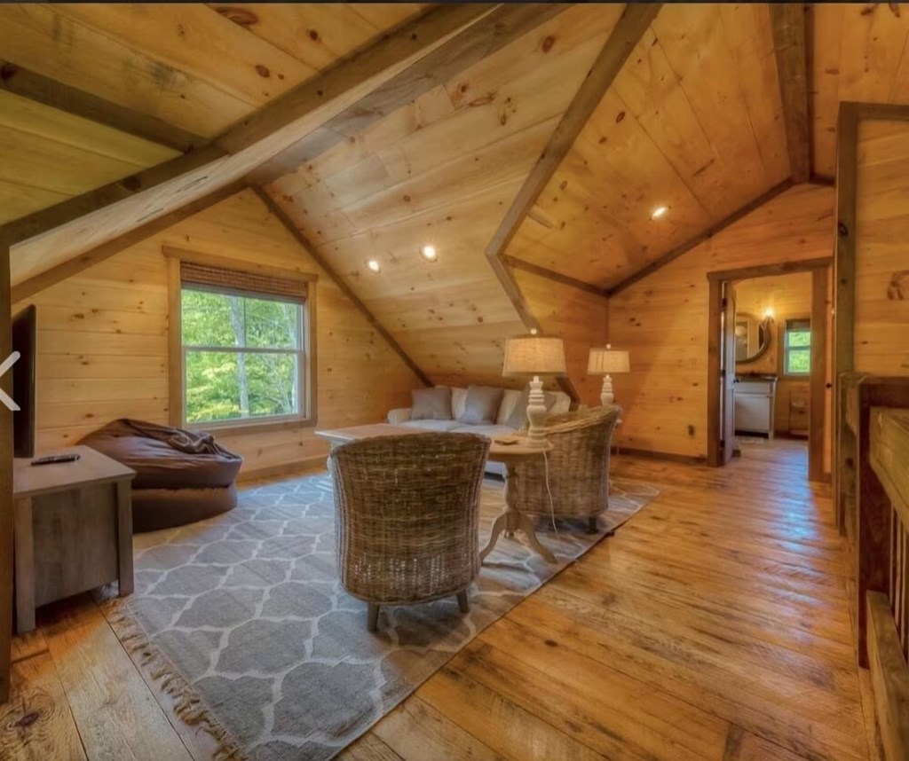 415948 Blue Ridge Residential