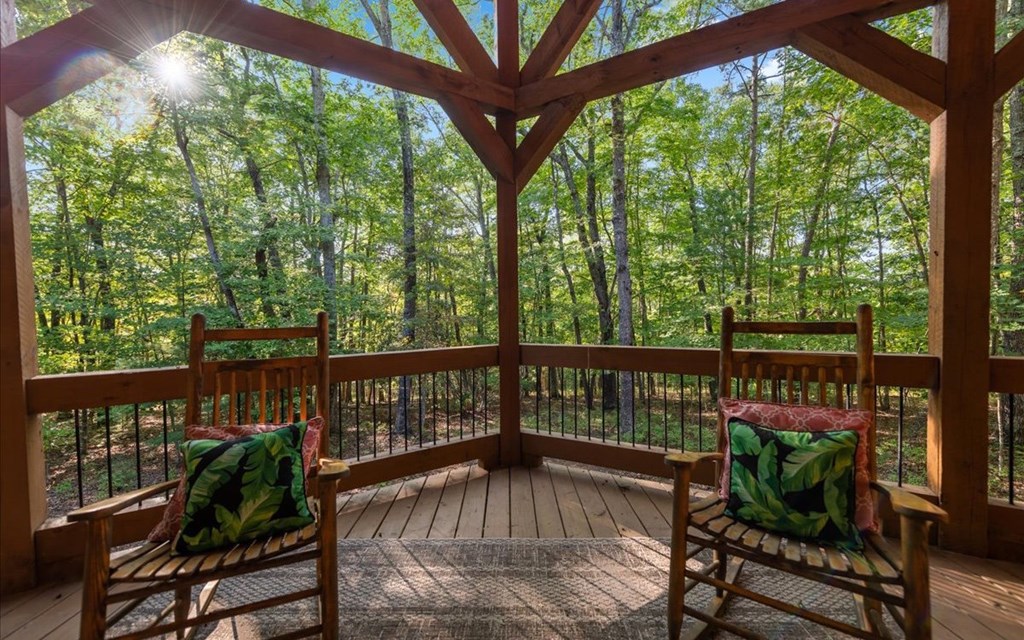 415949 Blue Ridge Residential
