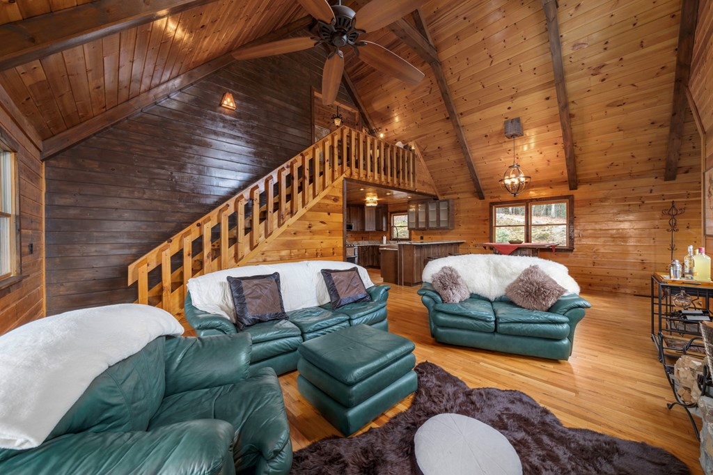 415958 Blue Ridge Residential
