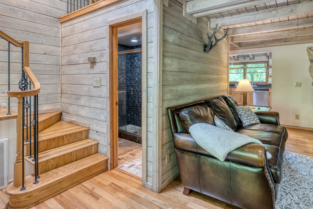 415961 Blue Ridge Residential