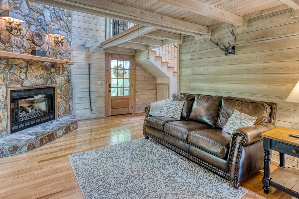 415961 Blue Ridge Residential