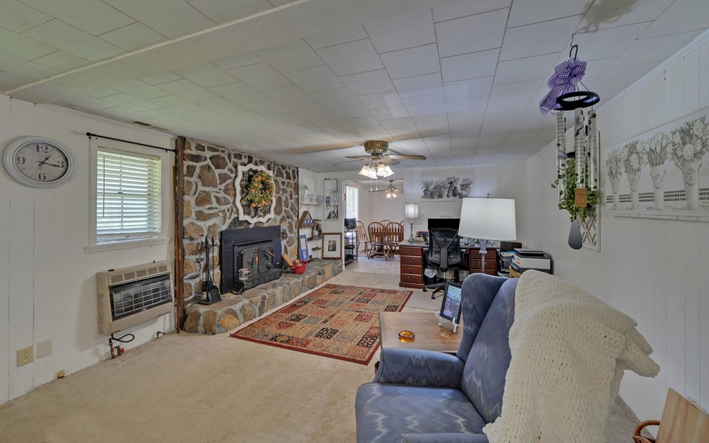 415964 Turtletown Residential