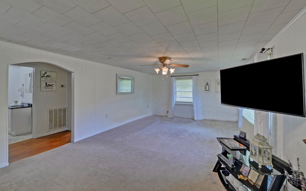 415964 Turtletown Residential