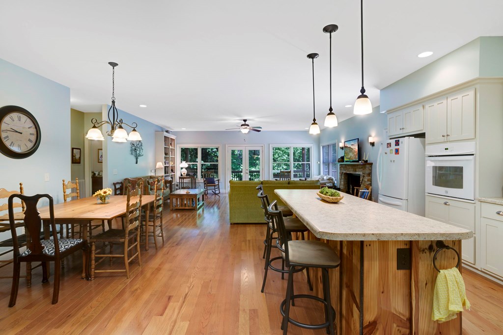 415966 Hiawassee Residential