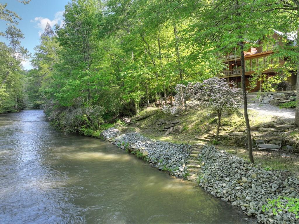 415974 Ellijay 