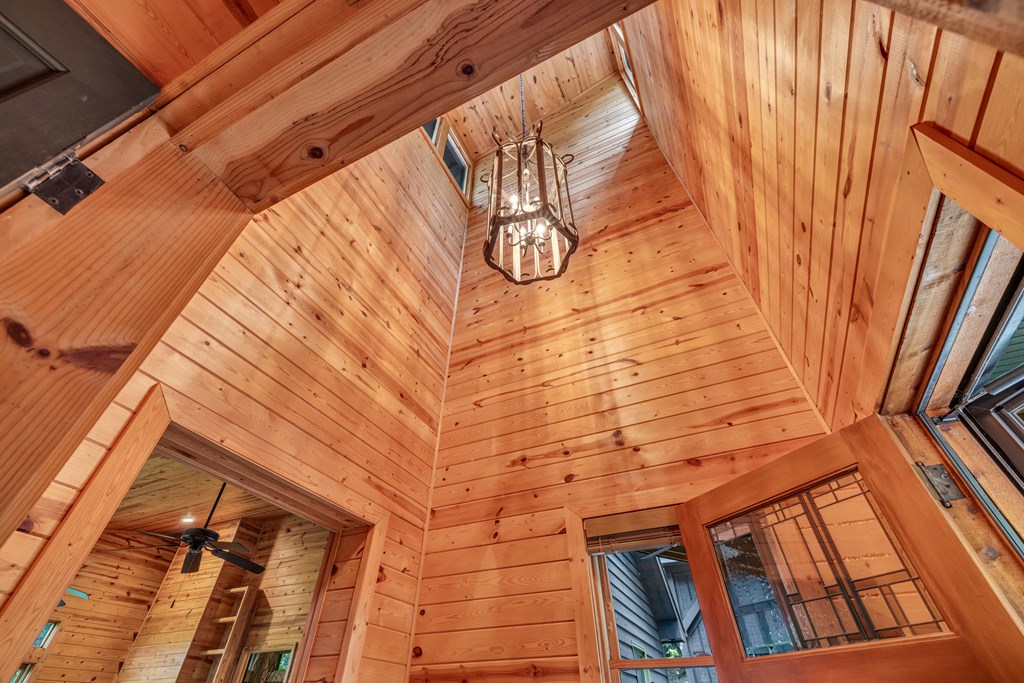 415988 Hayesville Residential