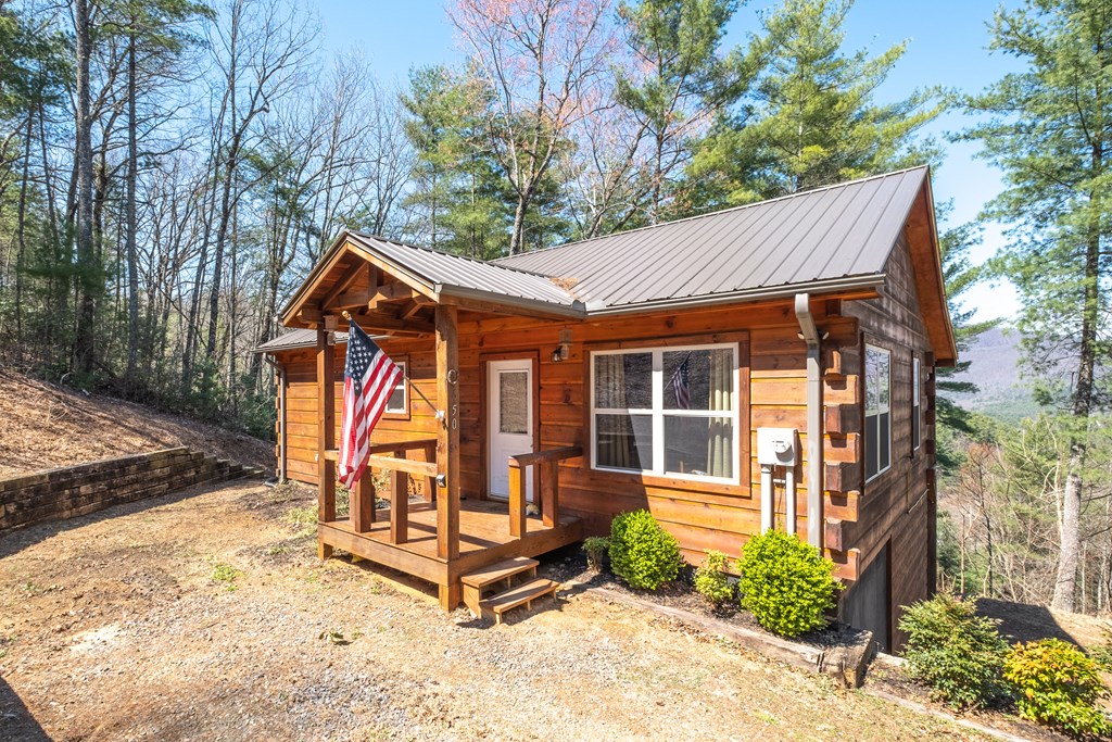 415990 Murphy Residential