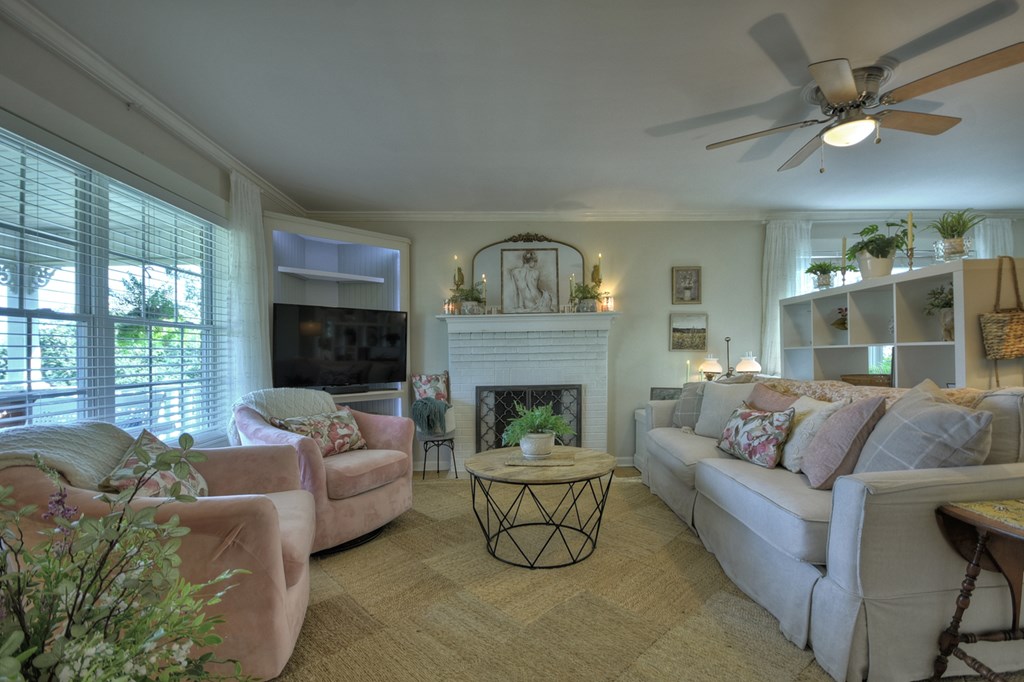 415997 Blue Ridge Residential