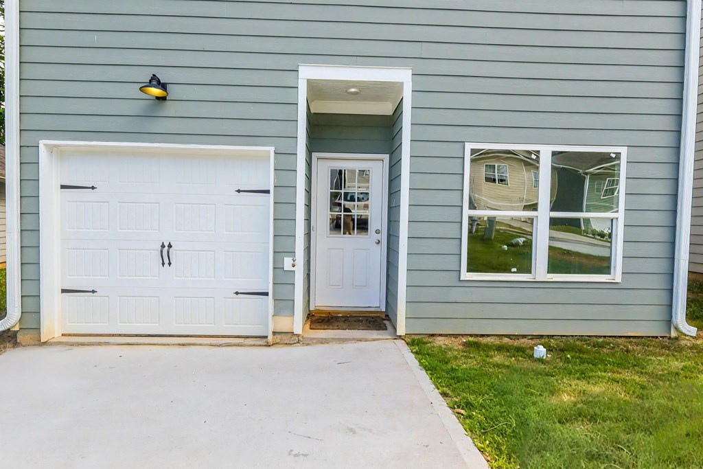 415998 Jasper Residential