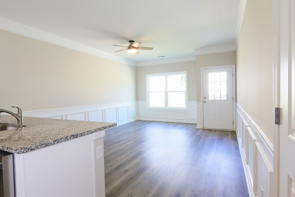 415998 Jasper Residential