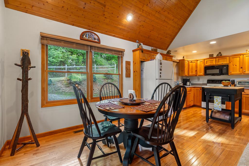 416000 Murphy Residential
