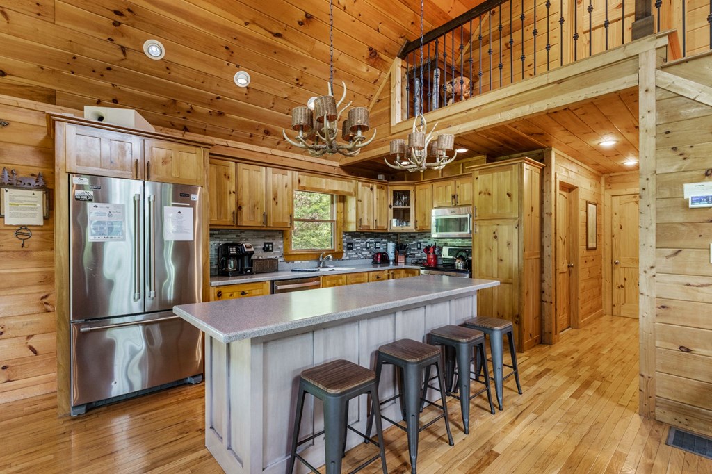 416011 Blue Ridge Residential