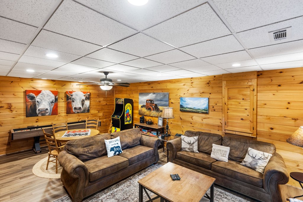 416011 Blue Ridge Residential