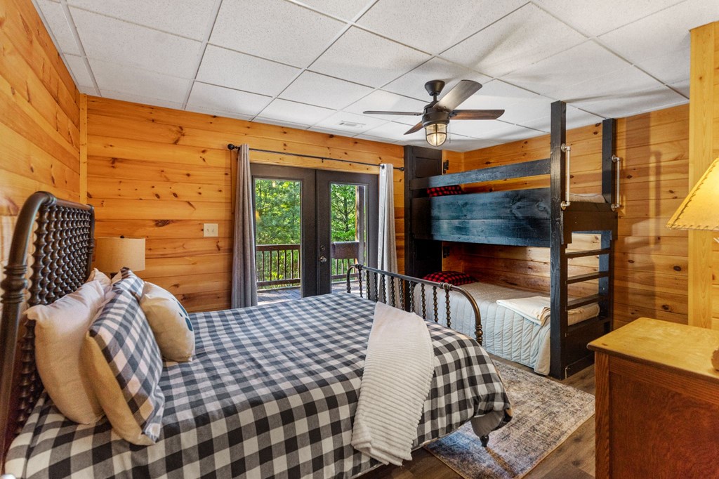 416011 Blue Ridge Residential