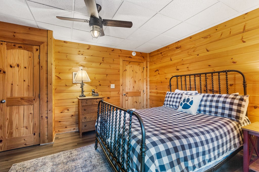 416011 Blue Ridge Residential
