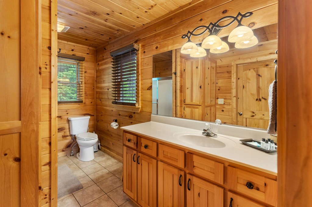 416011 Blue Ridge Residential