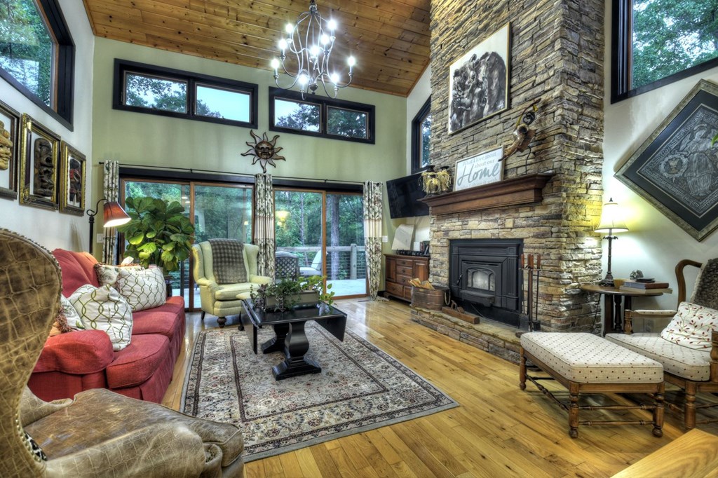 416016 Blue Ridge Residential
