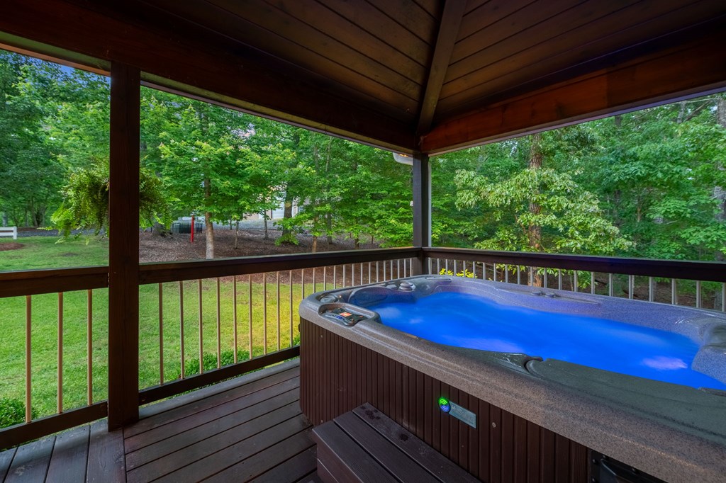 416017 Mineral Bluff Residential
