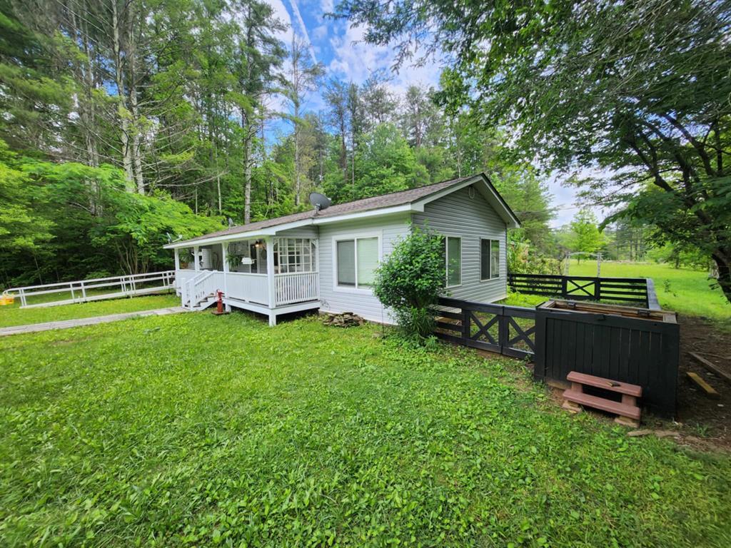 416030 Ellijay 