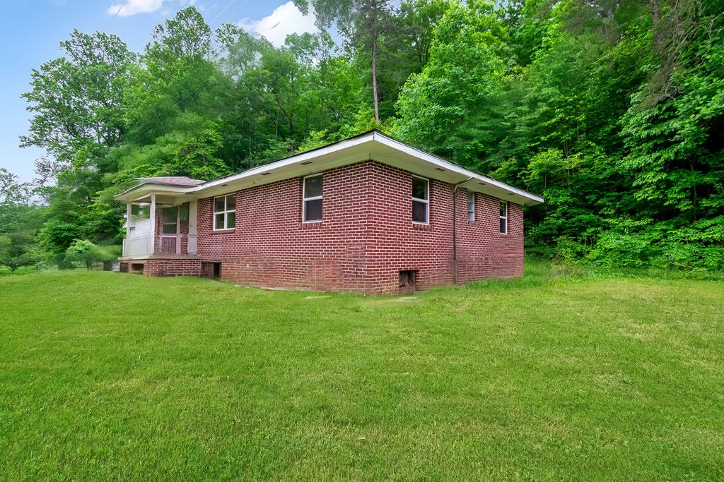 416037 Ellijay 