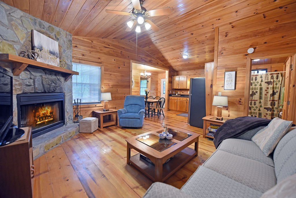 416041 Cherry Log Residential