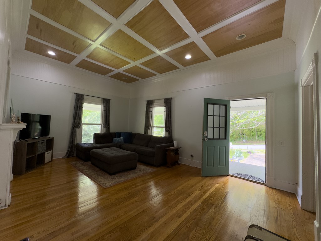 416048 Murphy Residential