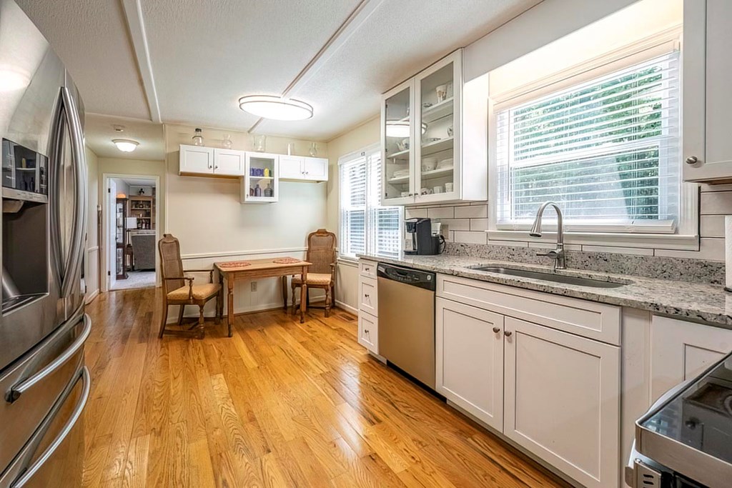 416073 Epworth Residential