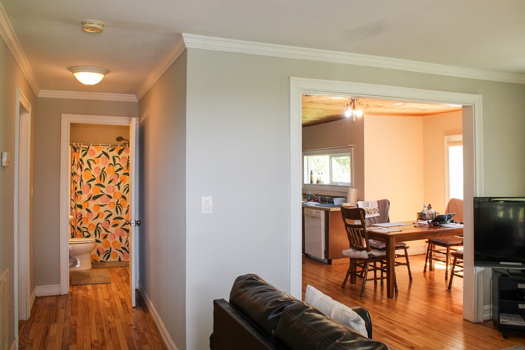 416076 Murphy Residential