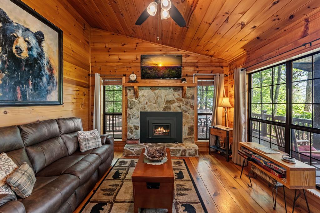 416105 Cherry Log Residential