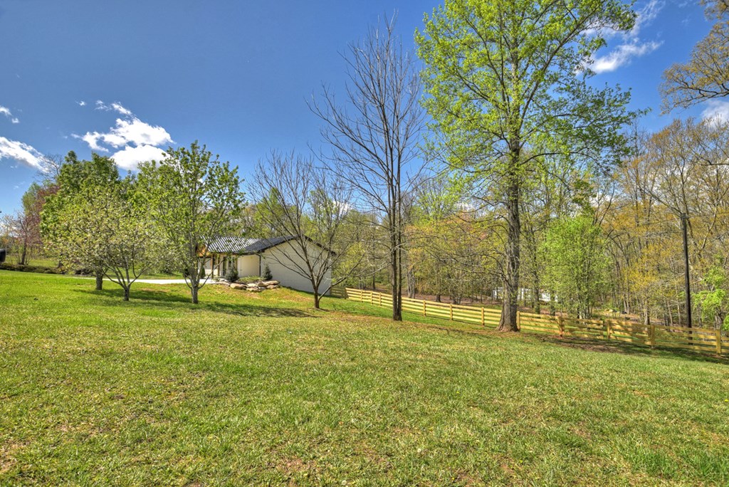 416124 Epworth Residential