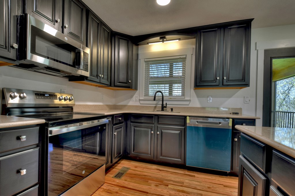 416124 Epworth Residential