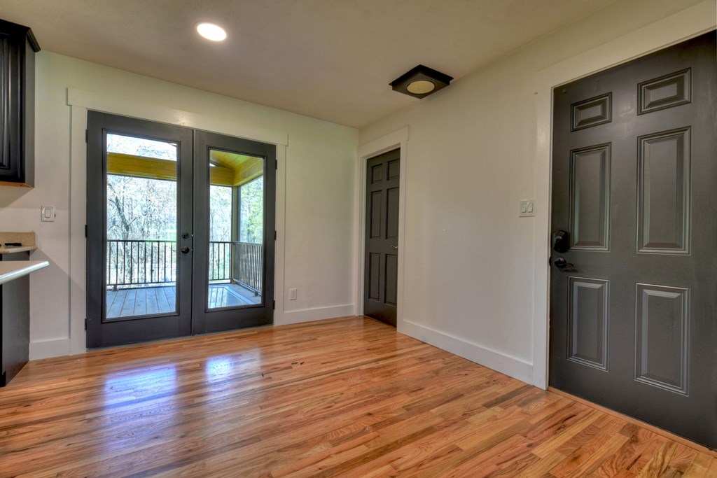 416124 Epworth Residential