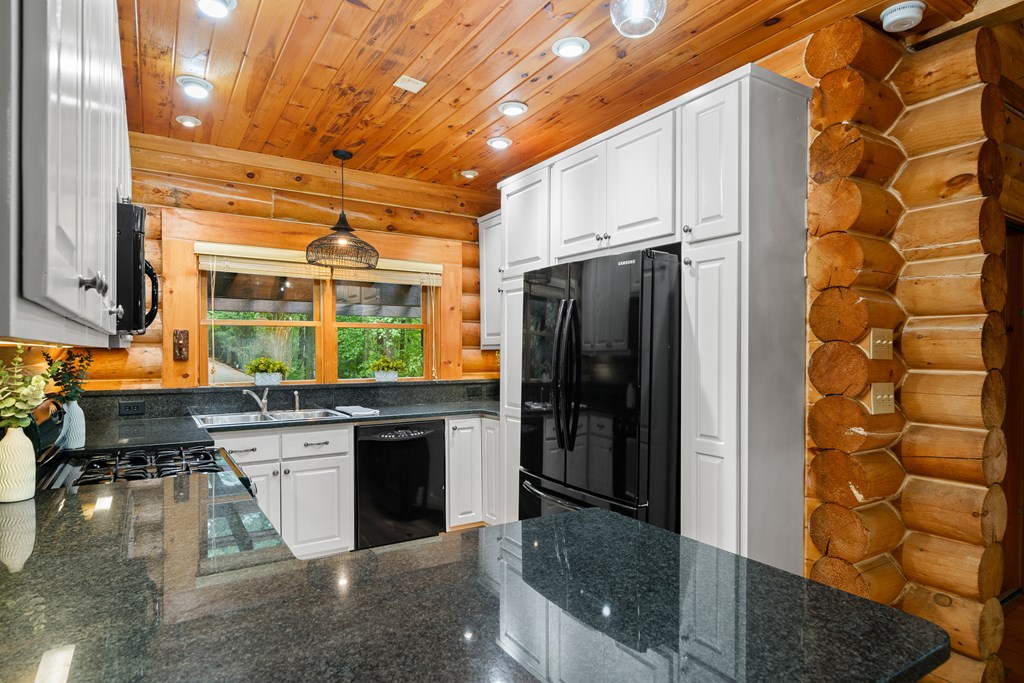 416128 Ellijay Residential