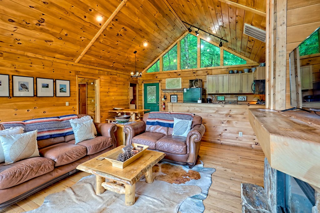 416133 Bryson City Residential